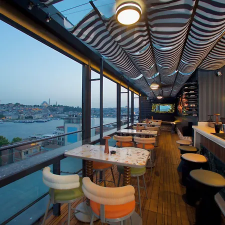 فندق مومنتو غولدن هورن