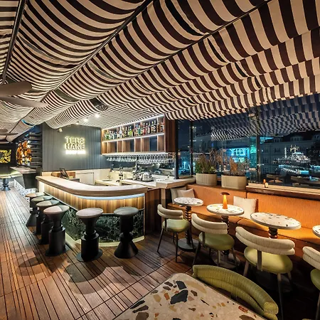 مومنتو غولدن هورن