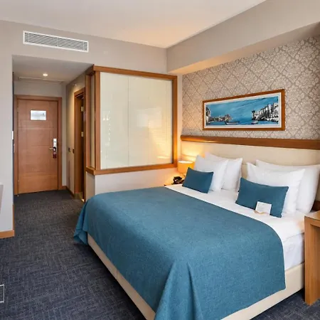 Отель Momento Golden Horn Стамбул